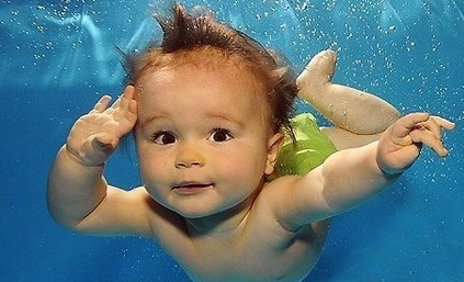 ارتباط نوزادان و کودکان با شنا